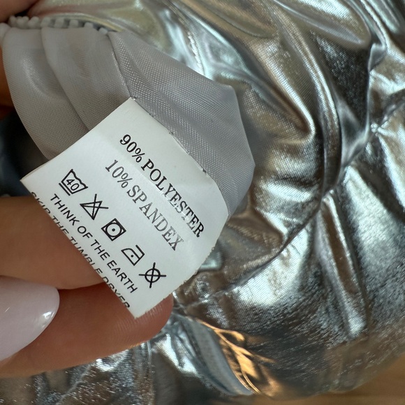 Metallic Silver Puffer Jacket - Picture 3 of 4